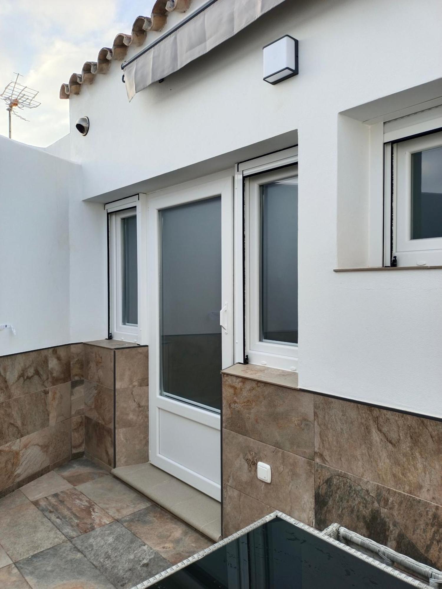 Lebana Plaza Dario Daire Facinas Dış mekan fotoğraf